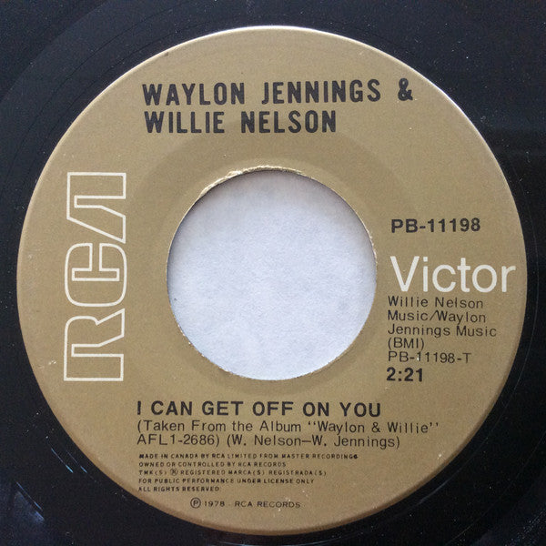 Willie Nelson, Waylon Jennings : Mamas Don't Let Your Babies Grow Up To Be Cowboys (7", Single)