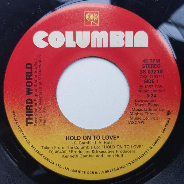 Third World : Hold On To Love (7", Single)