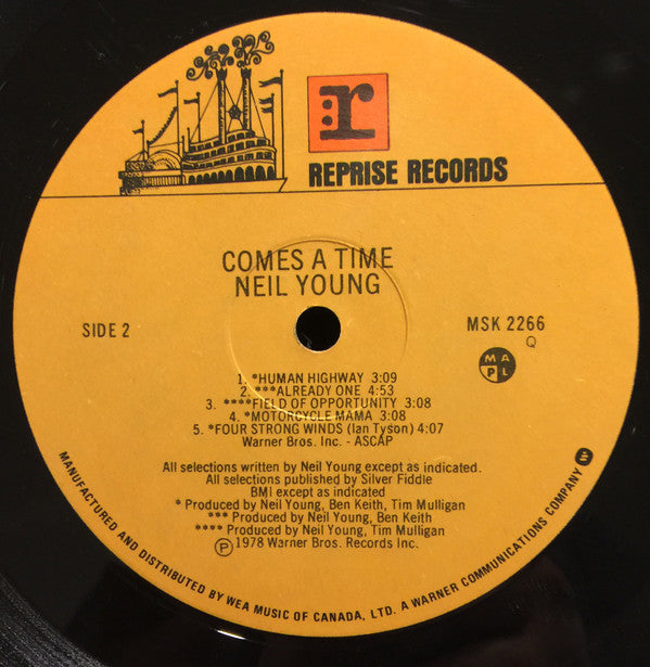 Neil Young : Comes A Time (LP, Album)