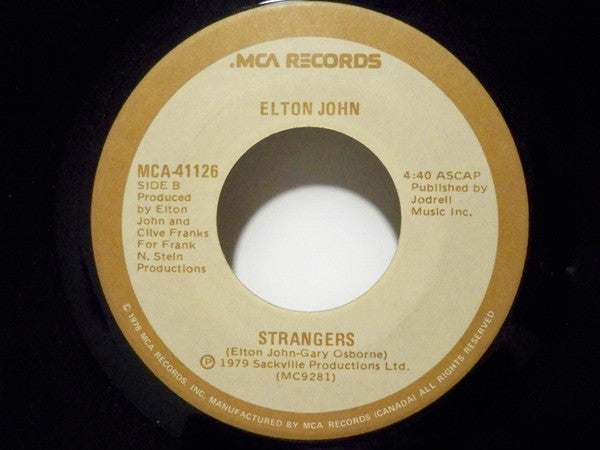 Elton John : Victim Of Love (7", Single)