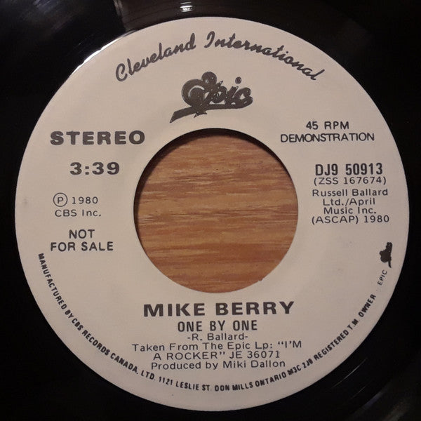 Mike Berry : One By One (7", Single, Promo)