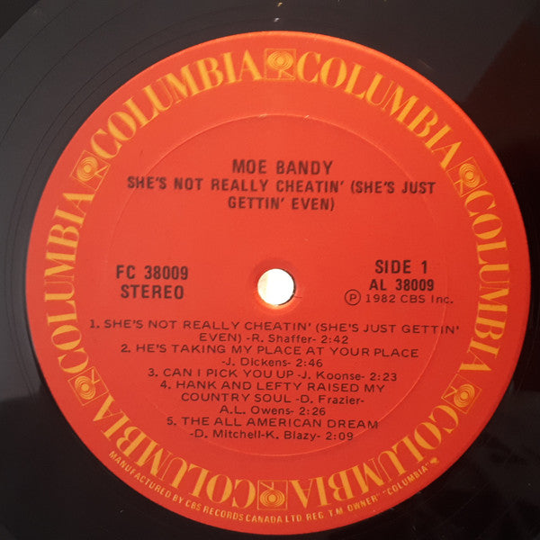 Moe Bandy : She's Not Really Cheatin' (She's Just Gettin' Even) (LP, Album)