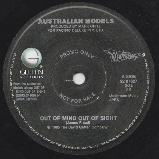 Models (2) : Out Of Mind Out Of Sight (7", Single, Promo, Sol)