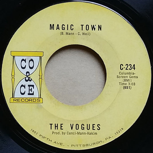 The Vogues : Magic Town (7", Single, Styrene)