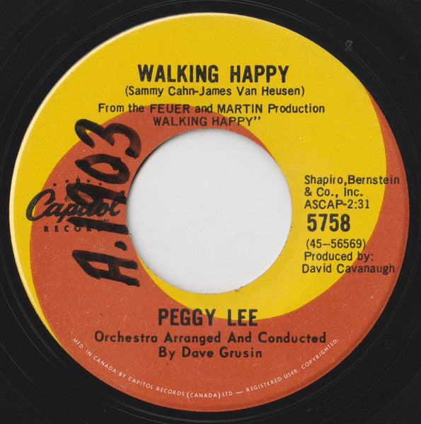 Peggy Lee : Walking Happy (7", Single)