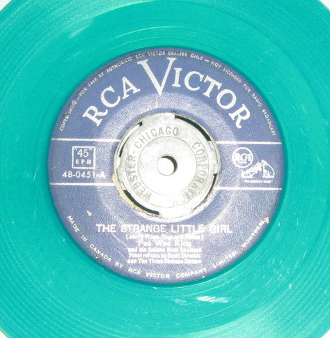 Pee Wee King And His Golden West Cowboys : The Strange Little Girl / Chew Tobacco Rag (7", Single, Tur)