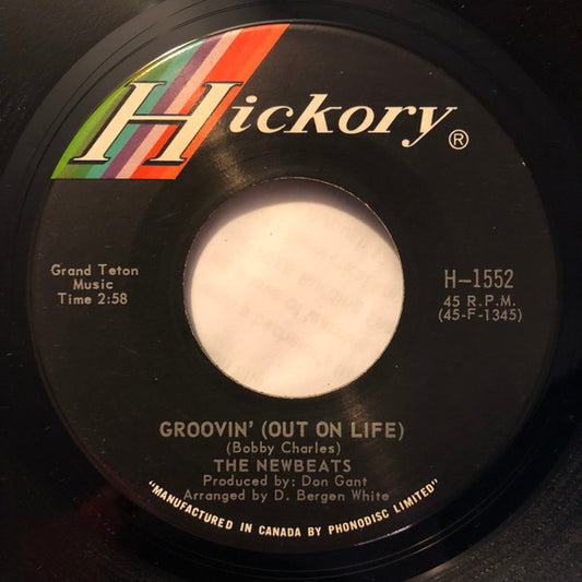 The Newbeats : Groovin' (Out On Life) (7", Single)