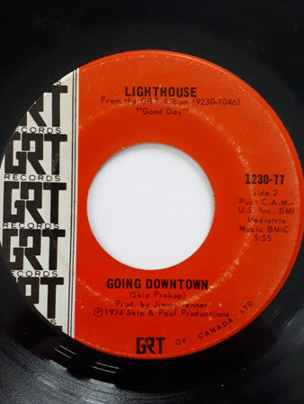 Lighthouse (2) : Good Day (7", Single)