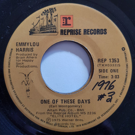 Emmylou Harris : One Of These Days / Till I Gain Control Again (7", Single)