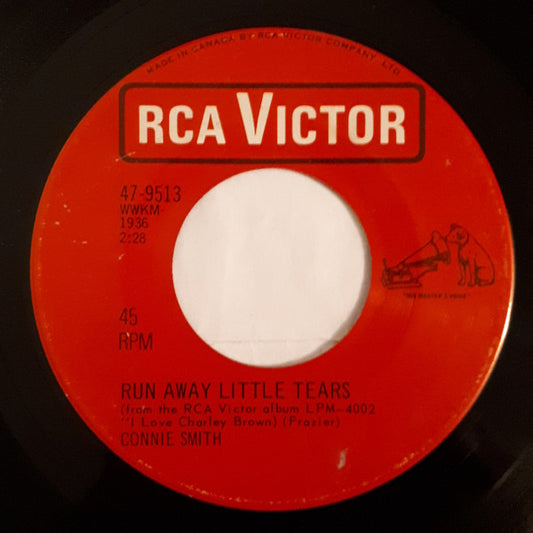 Connie Smith : Run Away Little Tears / Let Me Help You Work It Out (7", Single)
