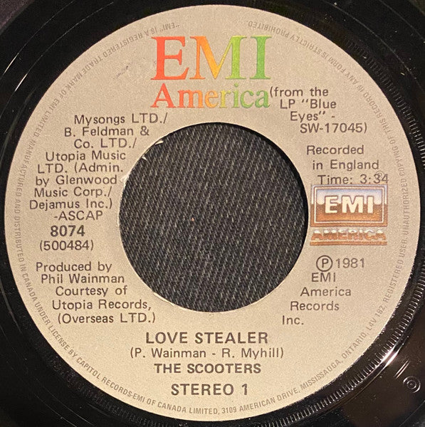 The Scooters (2) : Love Stealer / In Love Again (7", Single)