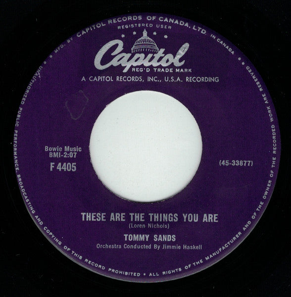 Tommy Sands : These Are The Things You Are / The Old Oaken Bucket (7", Single)
