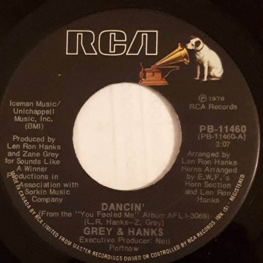 Grey And Hanks : Dancin' (7", Single)