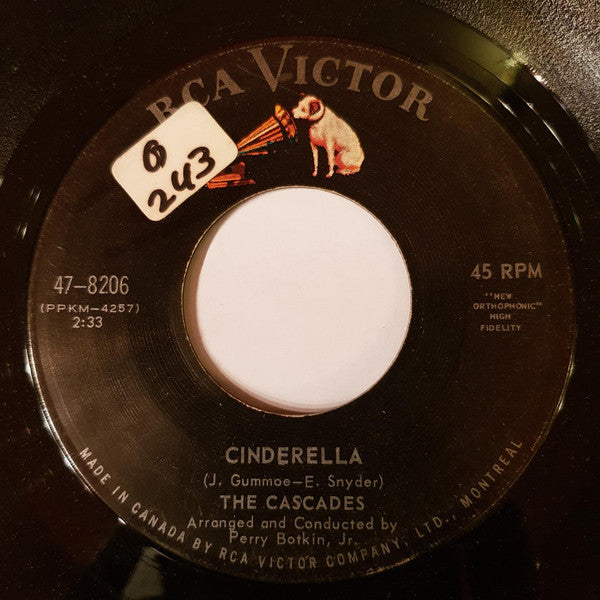 The Cascades (2) : Cinderella / A Little Like Lovin' (7", Single)