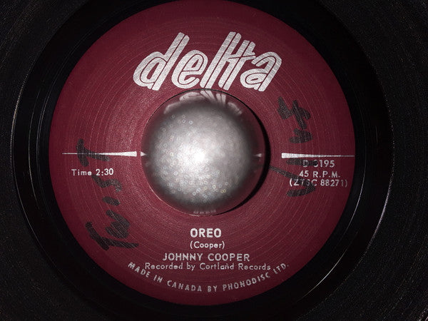 Johnny Cooper (3) : OREO / Flame Of Love (7", Single)