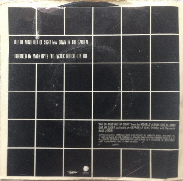 Models (2) : Out Of Mind Out Of Sight (7", Single, Spe)