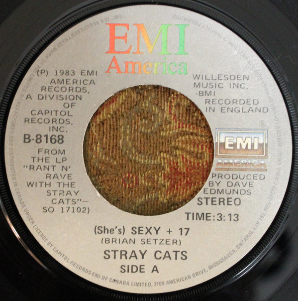 Stray Cats : (She's) Sexy + 17 (7", Single)