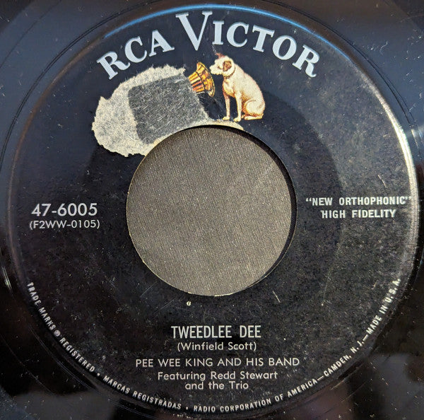 Pee Wee King And His Band* : You Can't Hardly Get Them No More / Tweedlee Dee (7", Hol)