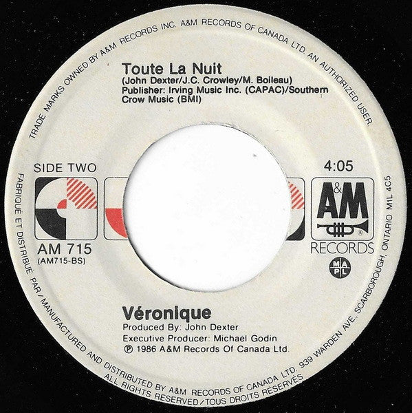 Véronique* : Make A Move On Me / Toute La Nuit (7", Single)