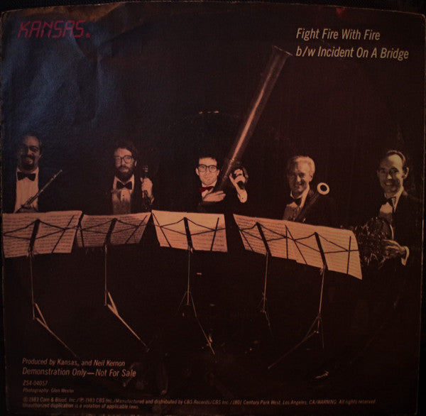 Kansas (2) : Fight Fire With Fire (7", Single, Promo, Styrene, Pit)