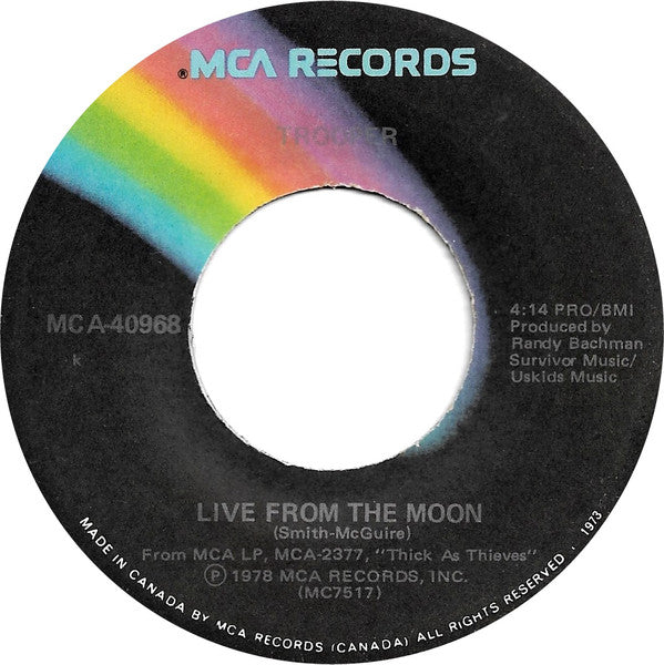 Trooper (4) : The Moment That It Takes (7", Single)