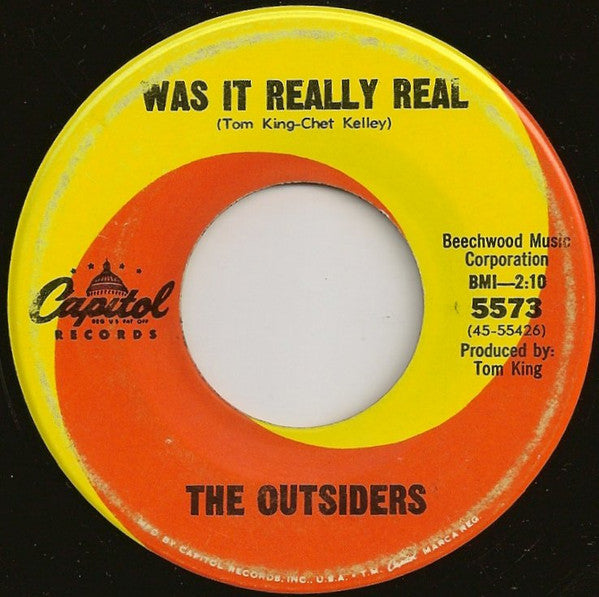 The Outsiders (4) : Time Won't Let Me (7", Single)
