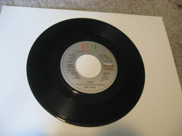 The Fools : Running Scared / Alibi (7", Single)