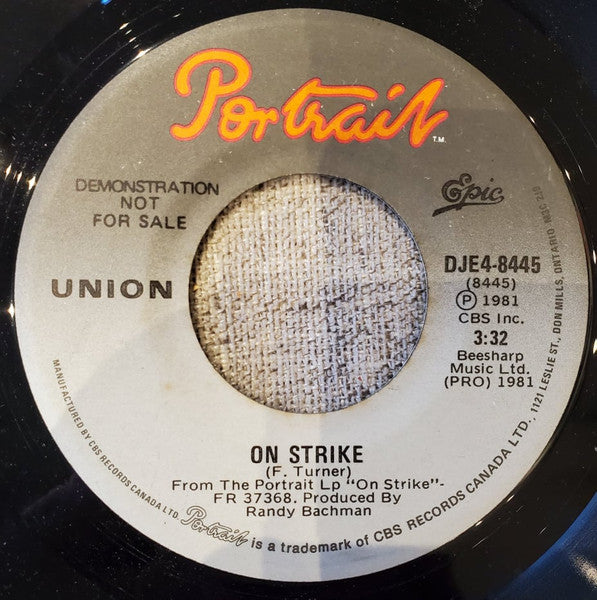 Union (17) : On Strike (7", Single, Promo)