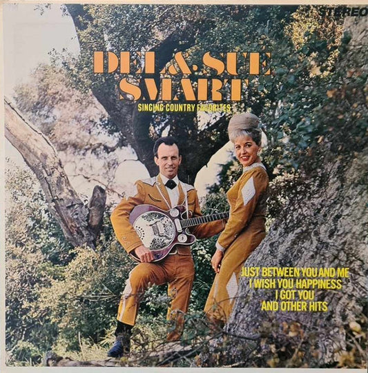 Del And Sue Smart : Singing Country Favorites (LP)