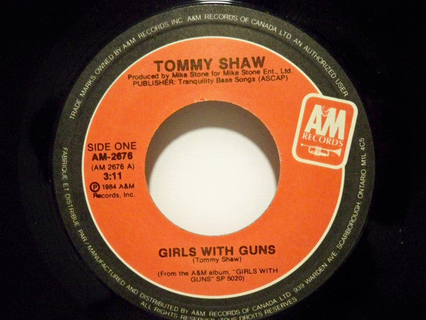 Tommy Shaw : Girls With Guns (7", Single)