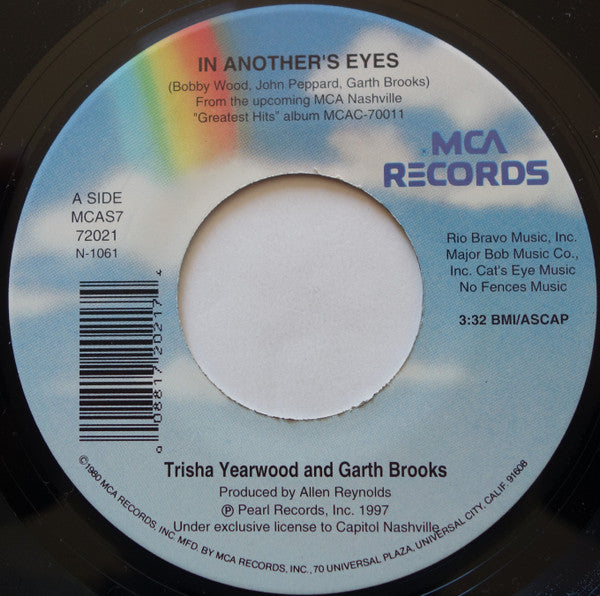 Trisha Yearwood & Garth Brooks : In Another's Eyes (7", Single)