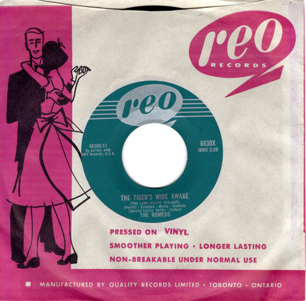 The Romeos (8) : The Tiger's Wide Awake (7")